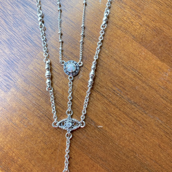 Kendra Scott Colby Lariat Necklace in Silver - Picture 2 of 4